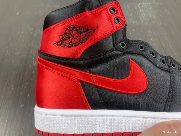 Jordan High FD4810-061 Bred WMNS Air 1 Satin OG 0511